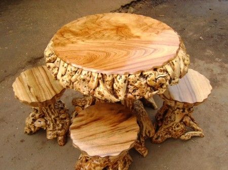 树根雕刻餐桌的相关图片